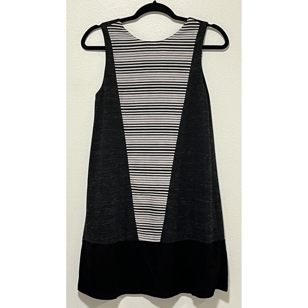 THML Black Cream Mixed Media Sleeveless Dress Size XS Classic Casual Minimalist